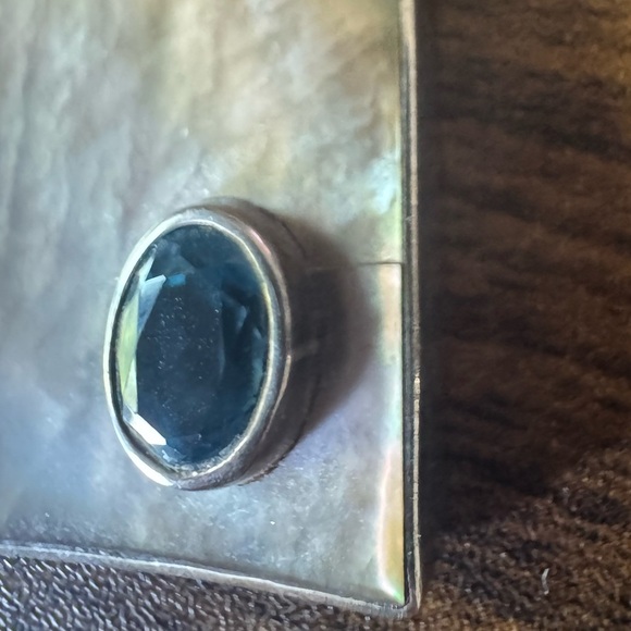 Mother of Pearl and Blue Topaz Abalone Shell Silver Pendant - Picture 3 of 7